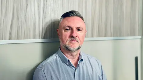 Mike upton headshot