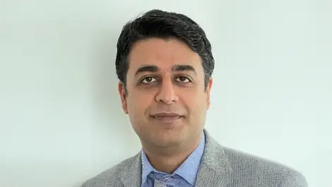 Ps paras professional headshot